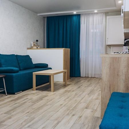Luxe Apart-Hotel Near Lavina New Building 1 Floor Суми Екстер'єр фото