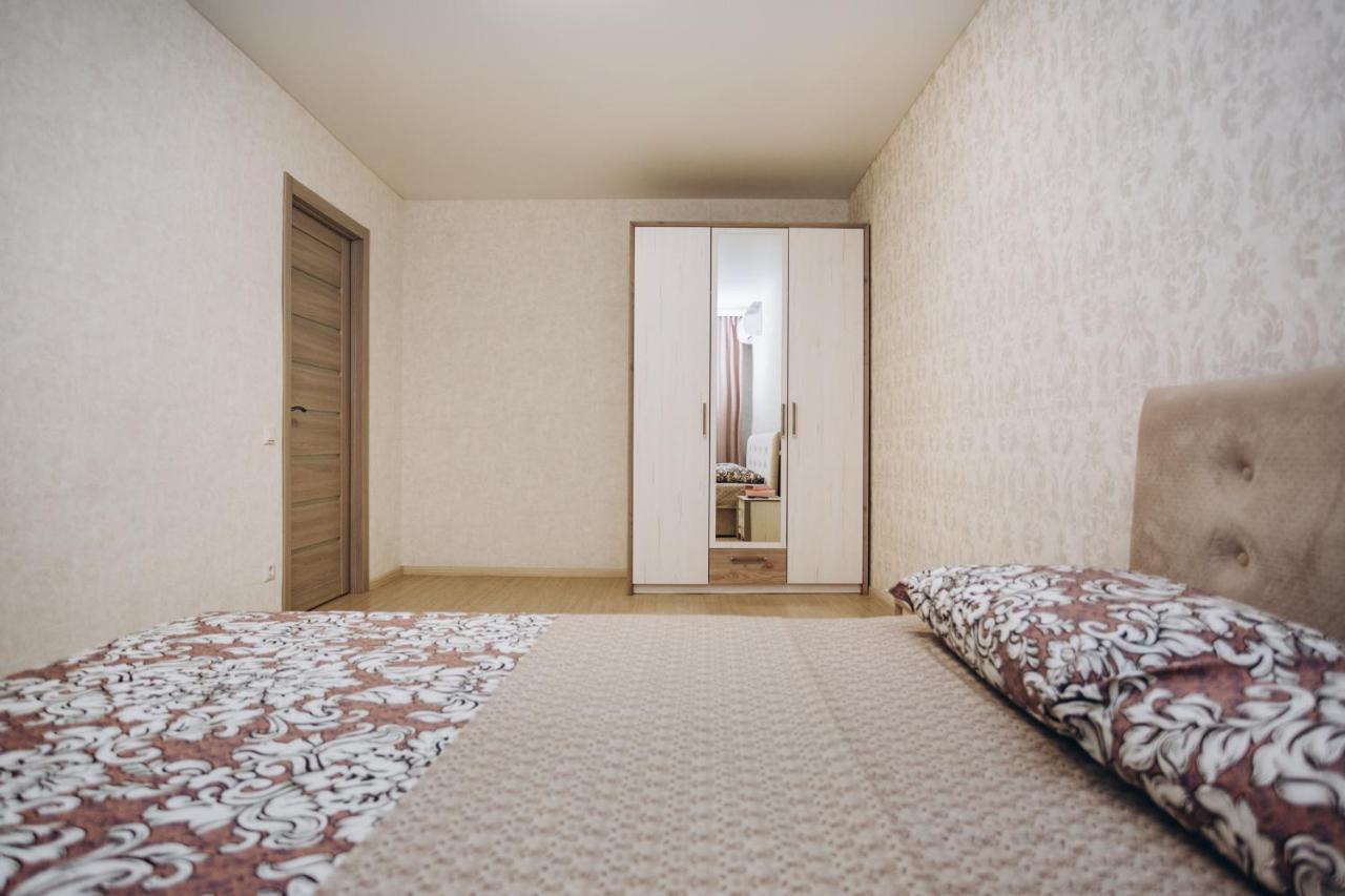 Luxe Apart-Hotel Near Lavina New Building 1 Floor Суми Екстер'єр фото