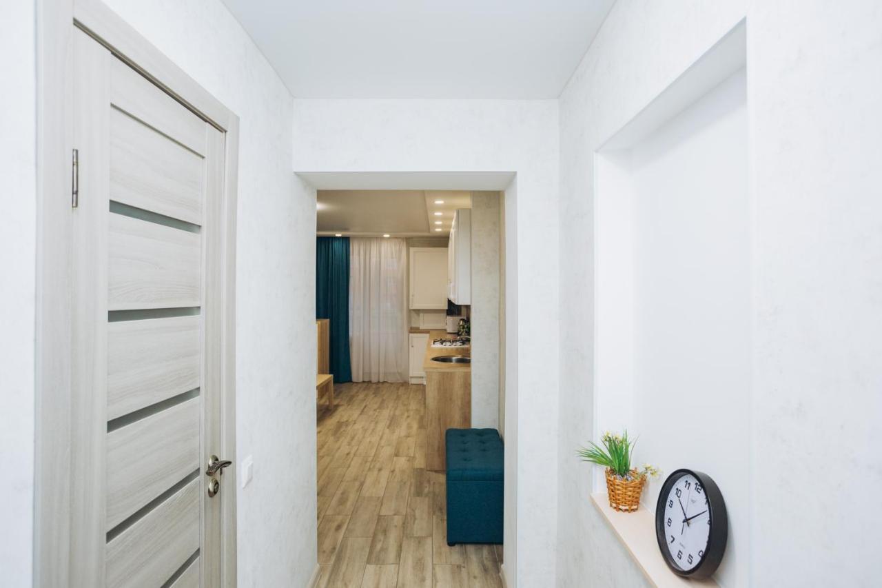 Luxe Apart-Hotel Near Lavina New Building 1 Floor Суми Екстер'єр фото